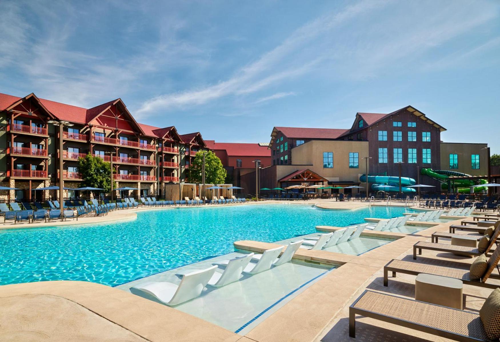 Great Wolf Lodge Poconos Scotrun Exterior photo